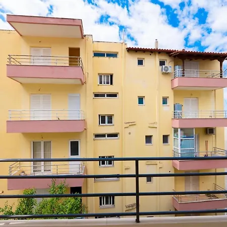 Dhipali Gasthof Sarandë