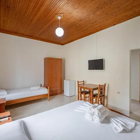 Dhipali Guest house